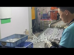 Khóa cửa kết hợp màn hình cảm ứng không cần chìa khóa với tay cầm