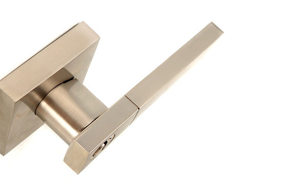 Chìa khóa đồng Satin Nickel phòng ống cửa khóa cài đặt dễ dàng