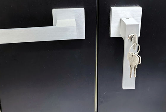 An ninh cửa nhà gỗ cao cấp bền nhôm chống tia UV cho kho vườn