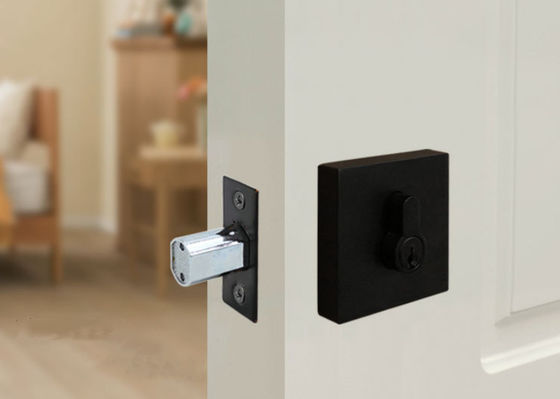 Đồng Cylinder Square Deadbolt Lock Matte Black SC1 KW1 Loại răng